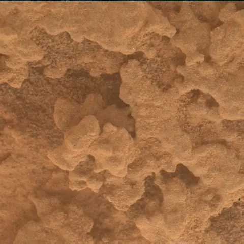 Sol 4389: Mars Hand Lens Imager (MAHLI)