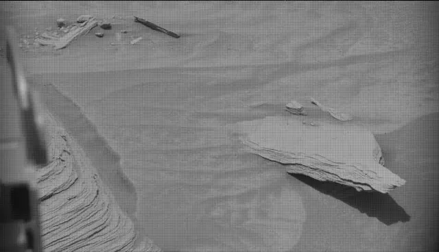 Sol 4391: Mast Camera (Mastcam)