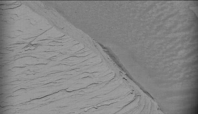 Sol 4391: Mast Camera (Mastcam)