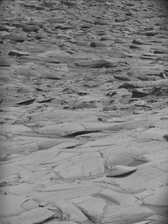 Sol 4391: Mast Camera (Mastcam)