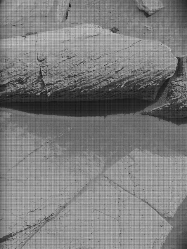 Sol 4391: Mast Camera (Mastcam)
