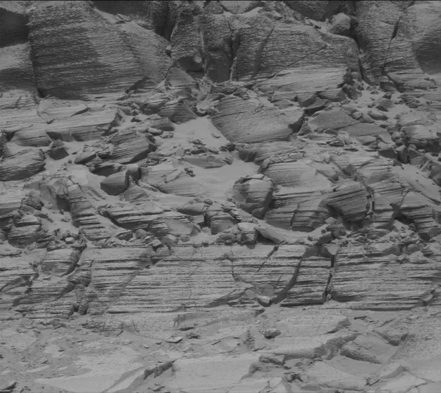 Sol 4391: Mast Camera (Mastcam)