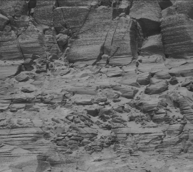 Sol 4391: Mast Camera (Mastcam)