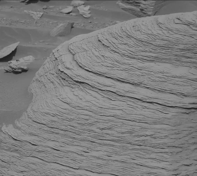 Sol 4391: Mast Camera (Mastcam)