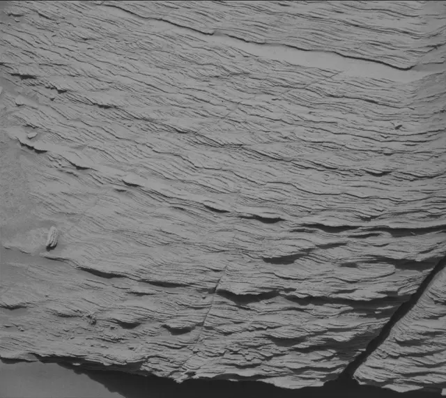 Sol 4391: Mast Camera (Mastcam)