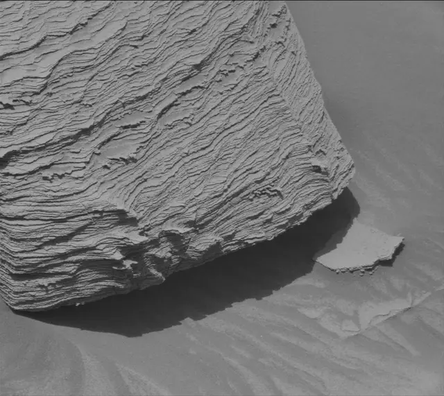 Sol 4391: Mast Camera (Mastcam)