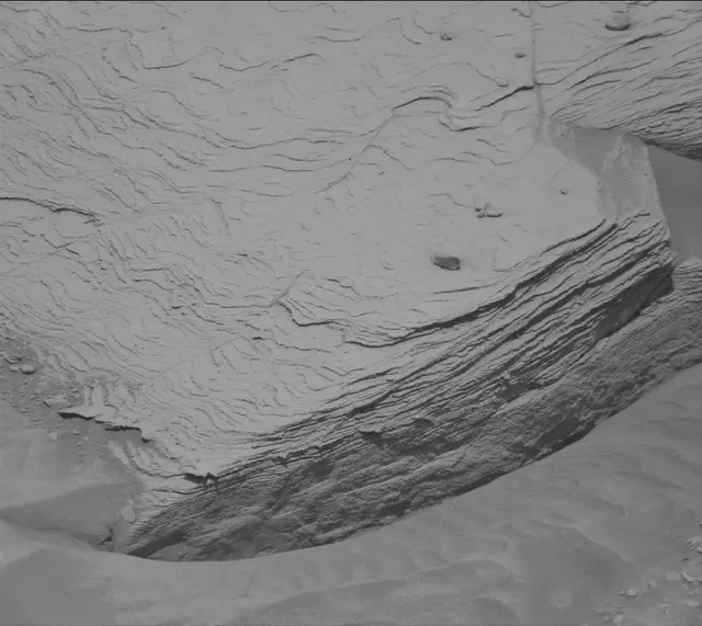 Sol 4391: Mast Camera (Mastcam)