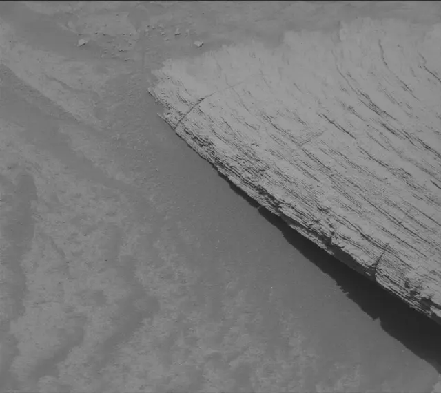 Sol 4391: Mast Camera (Mastcam)