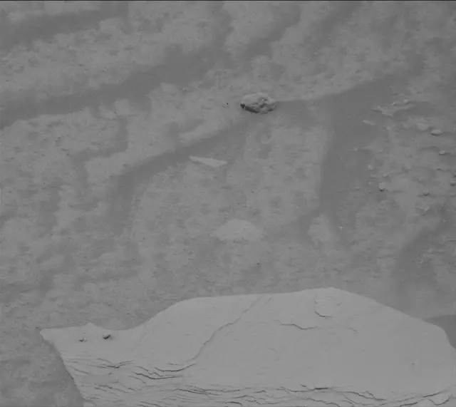 Sol 4391: Mast Camera (Mastcam)