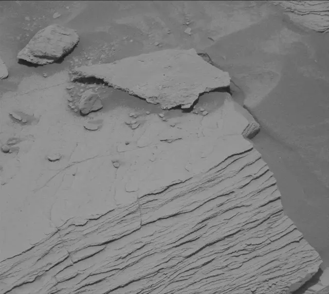Sol 4391: Mast Camera (Mastcam)