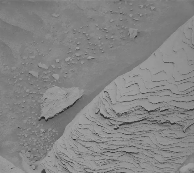 Sol 4391: Mast Camera (Mastcam)
