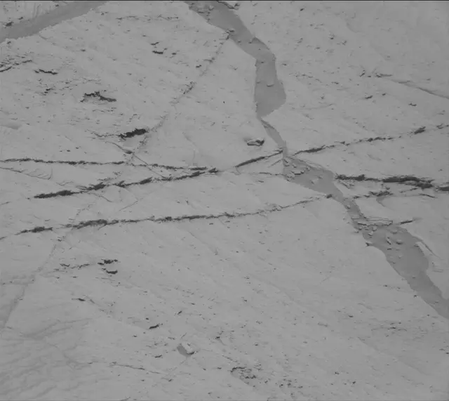 Sol 4391: Mast Camera (Mastcam)
