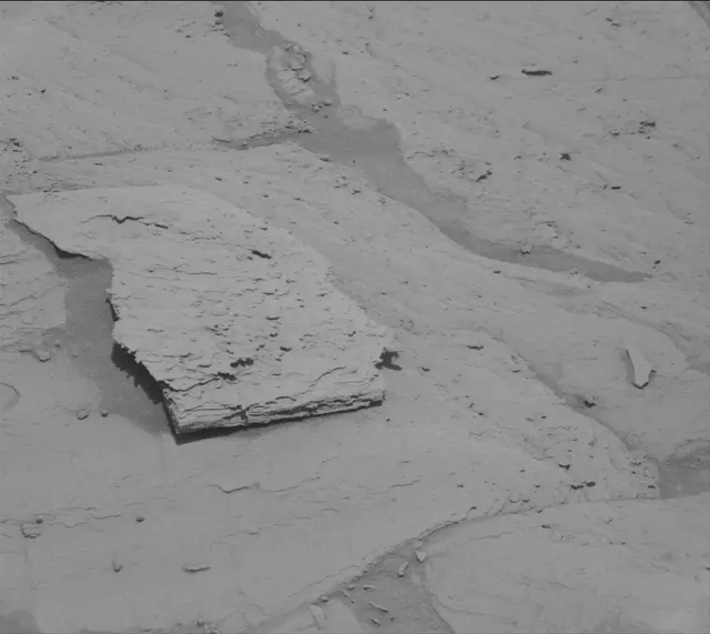 Sol 4391: Mast Camera (Mastcam)