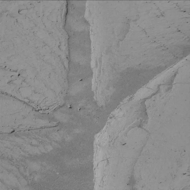 Sol 4391: Mast Camera (Mastcam)
