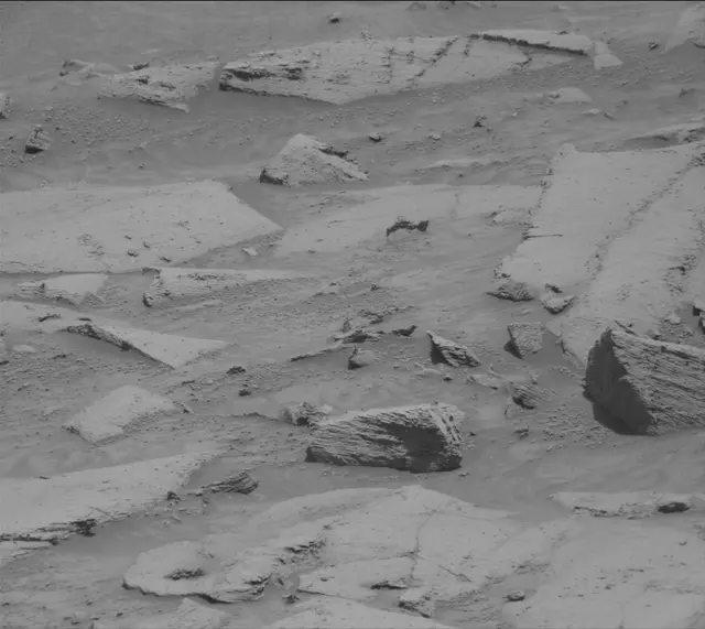Sol 4393: Mast Camera (Mastcam)
