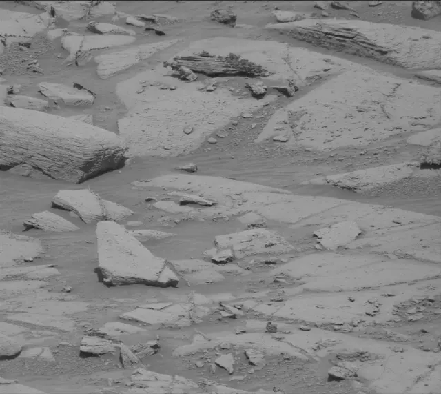 Sol 4393: Mast Camera (Mastcam)
