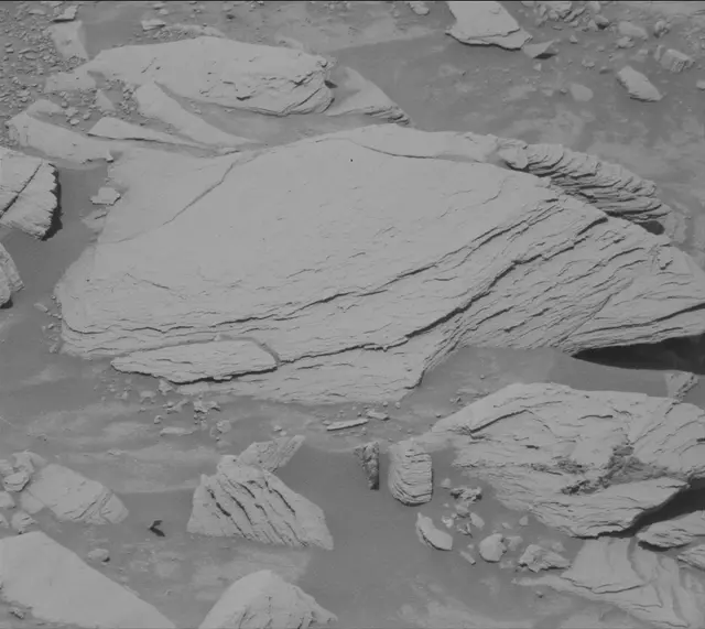 Sol 4393: Mast Camera (Mastcam)