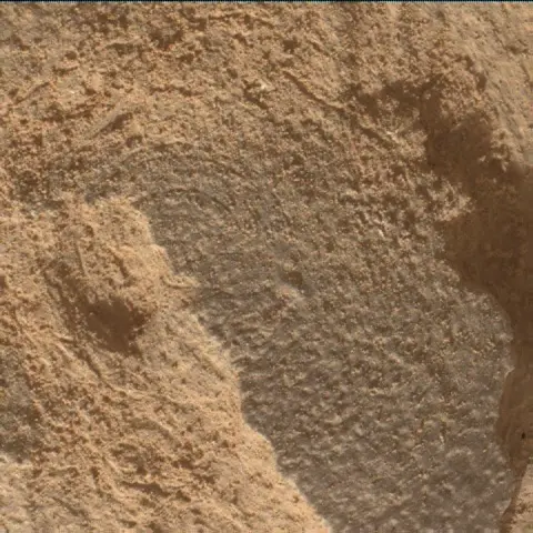 Sol 4393: Mars Hand Lens Imager (MAHLI)