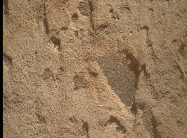 Sol 4393: Mars Hand Lens Imager (MAHLI)