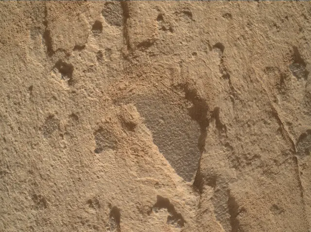 Sol 4393: Mars Hand Lens Imager (MAHLI)