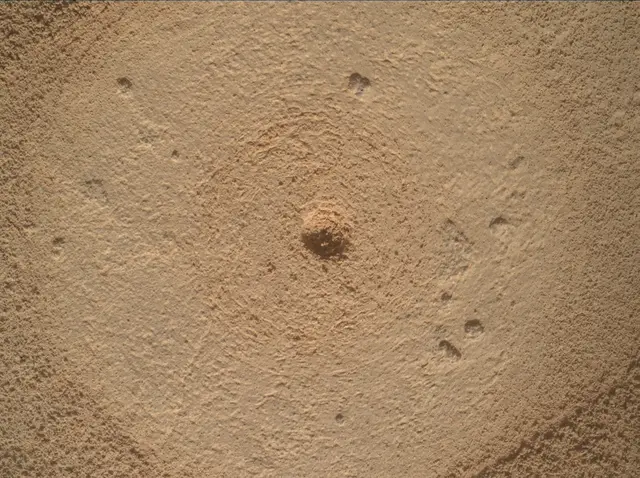 Sol 4393: Mars Hand Lens Imager (MAHLI)