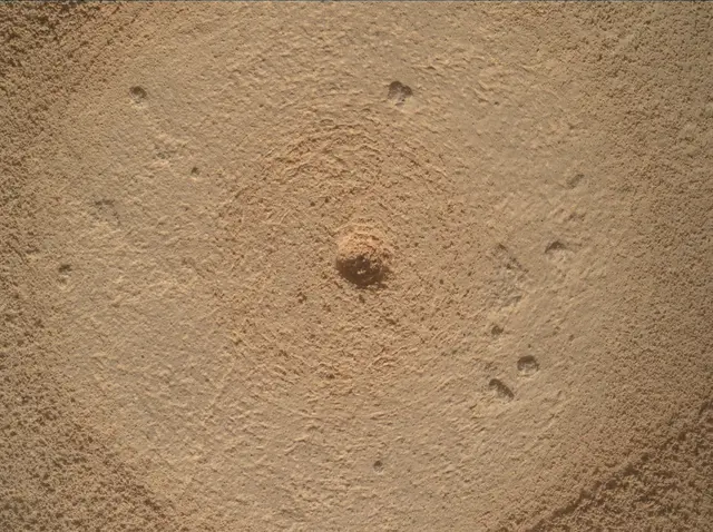 Sol 4393: Mars Hand Lens Imager (MAHLI)