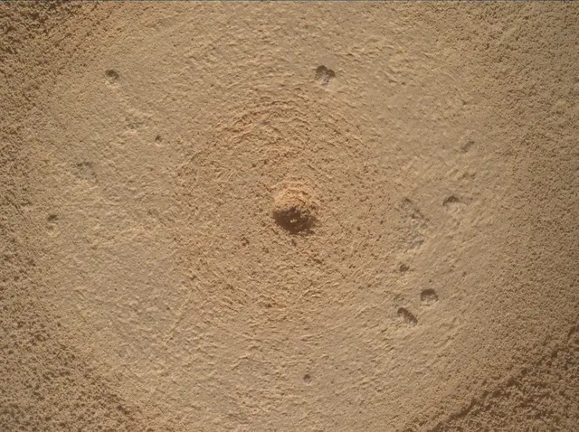 Sol 4393: Mars Hand Lens Imager (MAHLI)