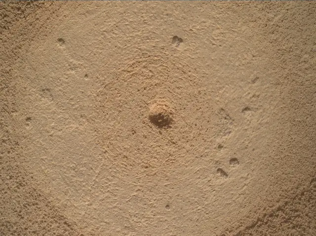 Sol 4393: Mars Hand Lens Imager (MAHLI)