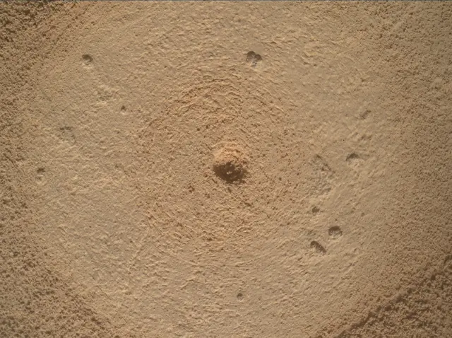 Sol 4393: Mars Hand Lens Imager (MAHLI)