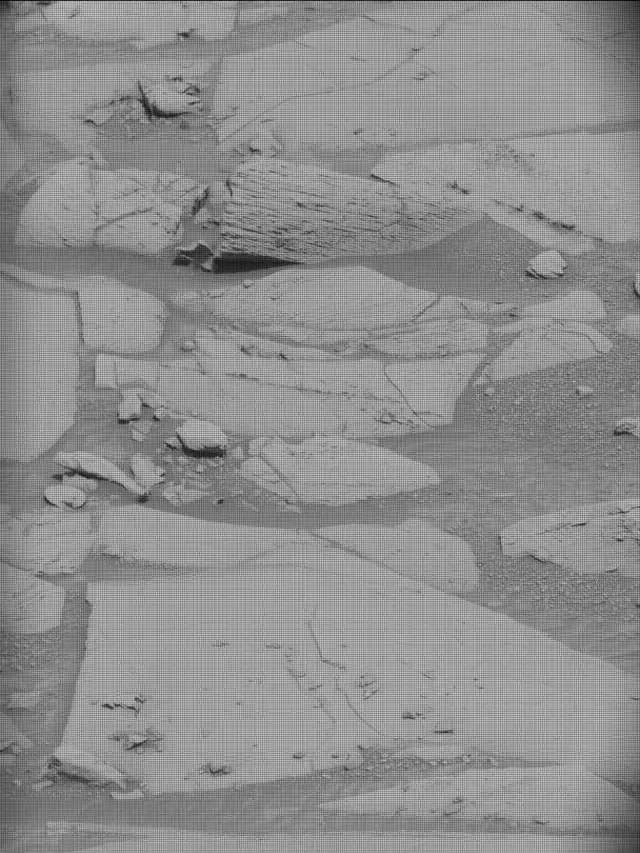 Sol 4394: Mast Camera (Mastcam)