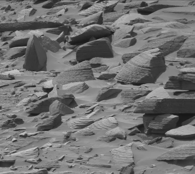 Sol 4394: Mast Camera (Mastcam)