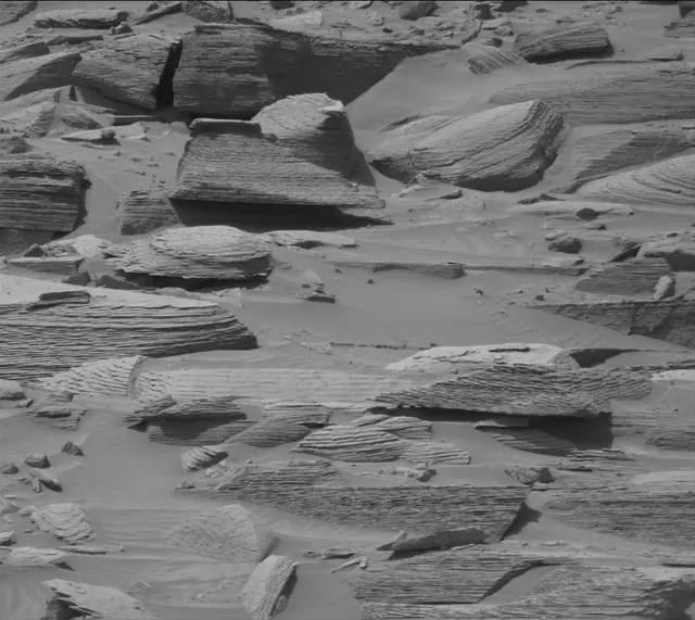 Sol 4394: Mast Camera (Mastcam)
