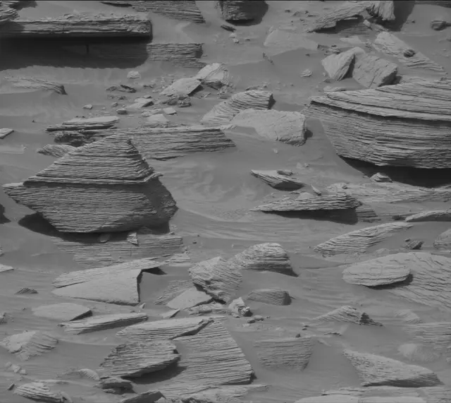 Sol 4394: Mast Camera (Mastcam)