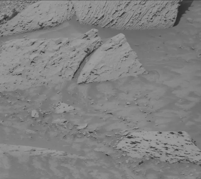 Sol 4396: Mast Camera (Mastcam)