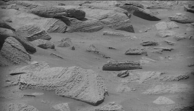 Sol 4398: Mast Camera (Mastcam)