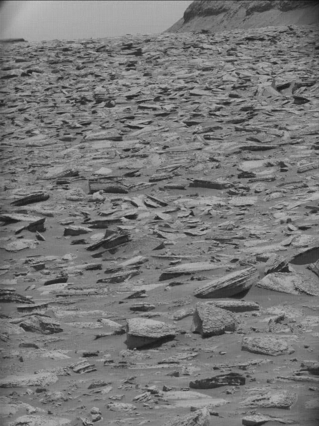 Sol 4398: Mast Camera (Mastcam)