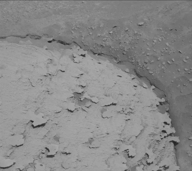 Sol 4398: Mast Camera (Mastcam)