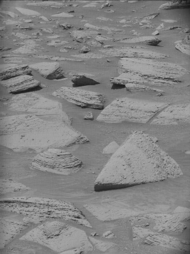 Sol 4400: Mast Camera (Mastcam)