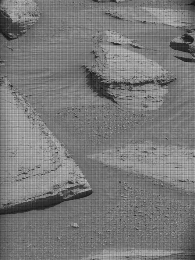 Sol 4400: Mast Camera (Mastcam)
