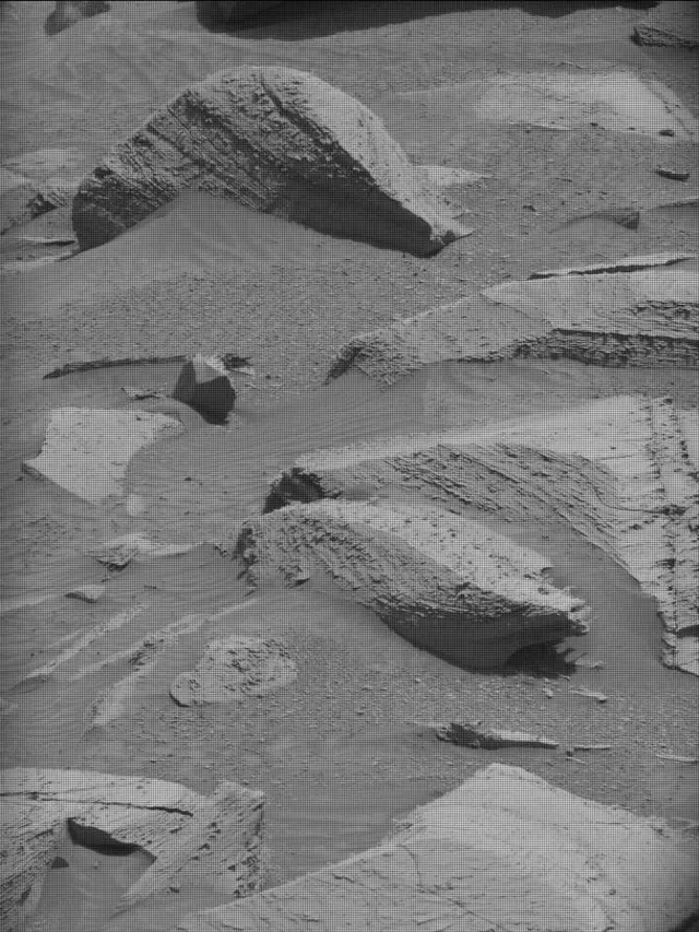 Sol 4400: Mast Camera (Mastcam)