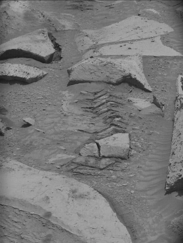Sol 4400: Mast Camera (Mastcam)