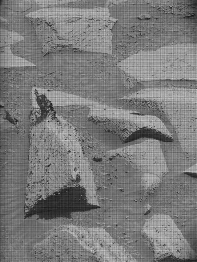 Sol 4400: Mast Camera (Mastcam)