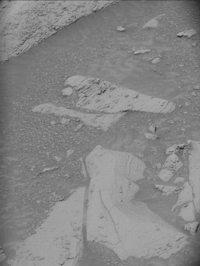 Sol 4400: Mast Camera (Mastcam)