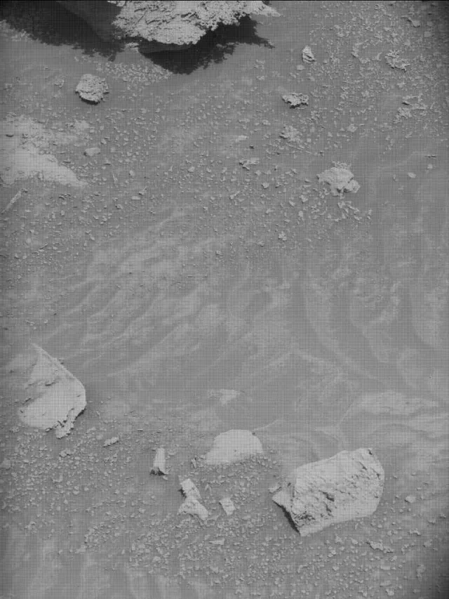 Sol 4400: Mast Camera (Mastcam)