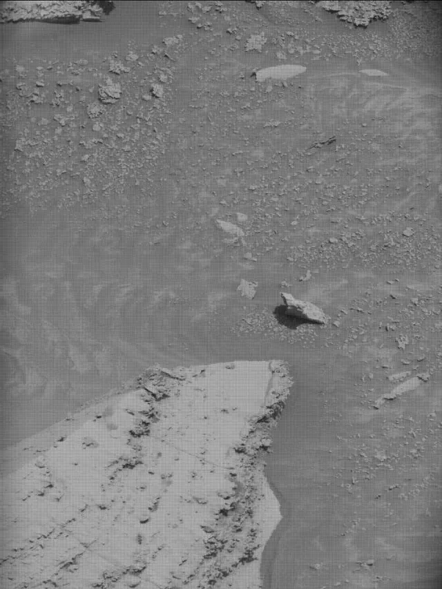 Sol 4400: Mast Camera (Mastcam)