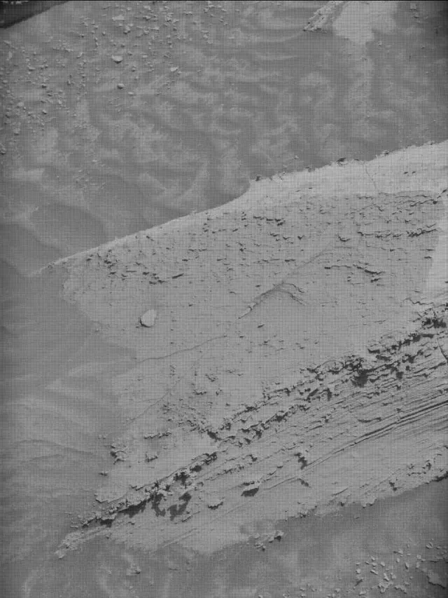 Sol 4400: Mast Camera (Mastcam)
