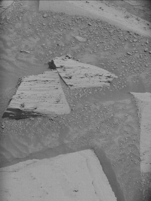 Sol 4400: Mast Camera (Mastcam)