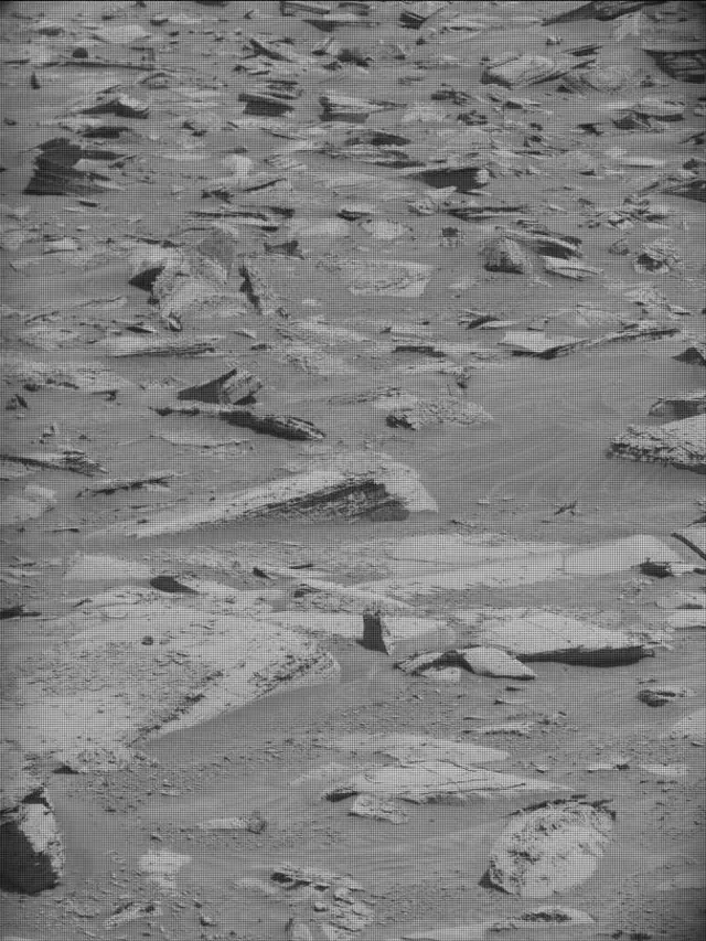 Sol 4401: Mast Camera (Mastcam)