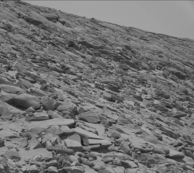 Sol 4413: Mast Camera (Mastcam)