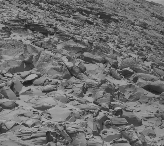 Sol 4413: Mast Camera (Mastcam)